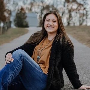 Meet your Posher, Bailey